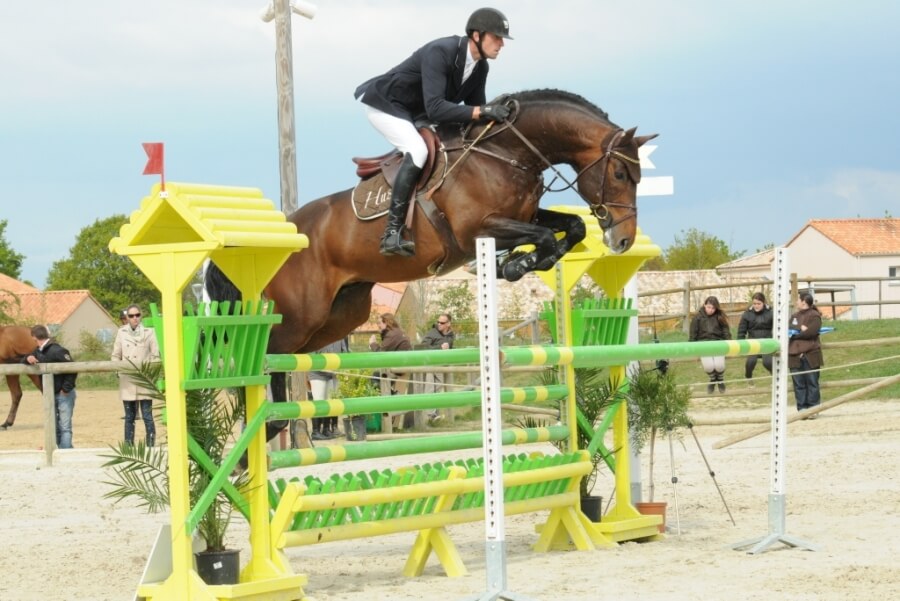 💥 I N E D I T 💥 Gilles Botton et le pôle CSO souvrent aux chevaux extérieurs !